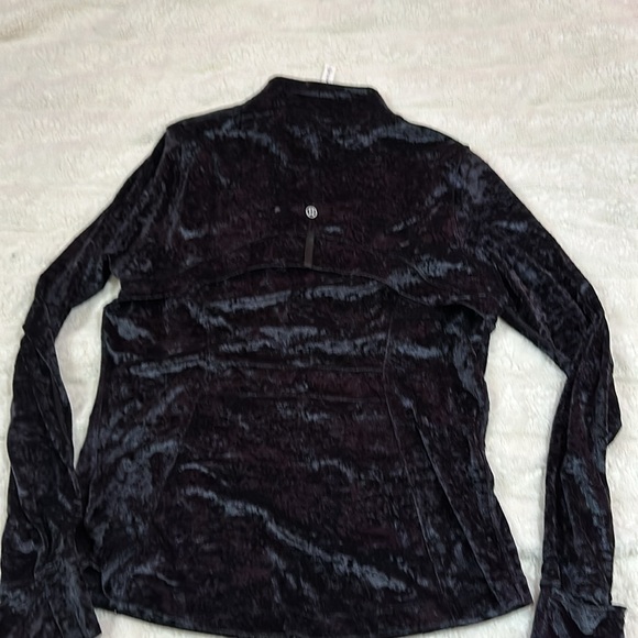 Define Velour Jacket - Picture 8 of 10